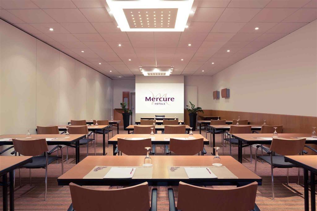 Mercure Stuttgart Sindelfingen An Der Messe Екстериор снимка