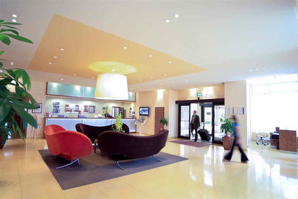 Mercure Stuttgart Sindelfingen An Der Messe Интериор снимка