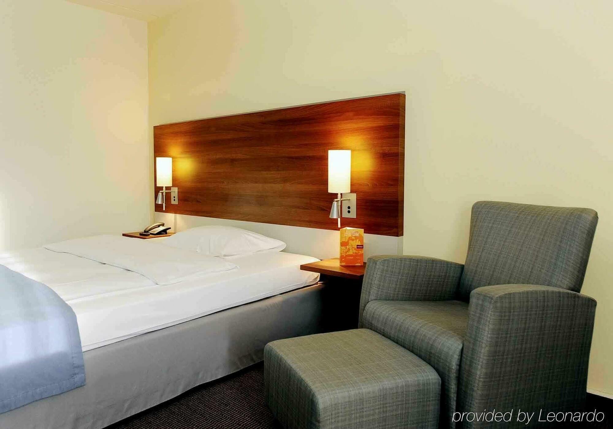 Mercure Stuttgart Sindelfingen An Der Messe Екстериор снимка